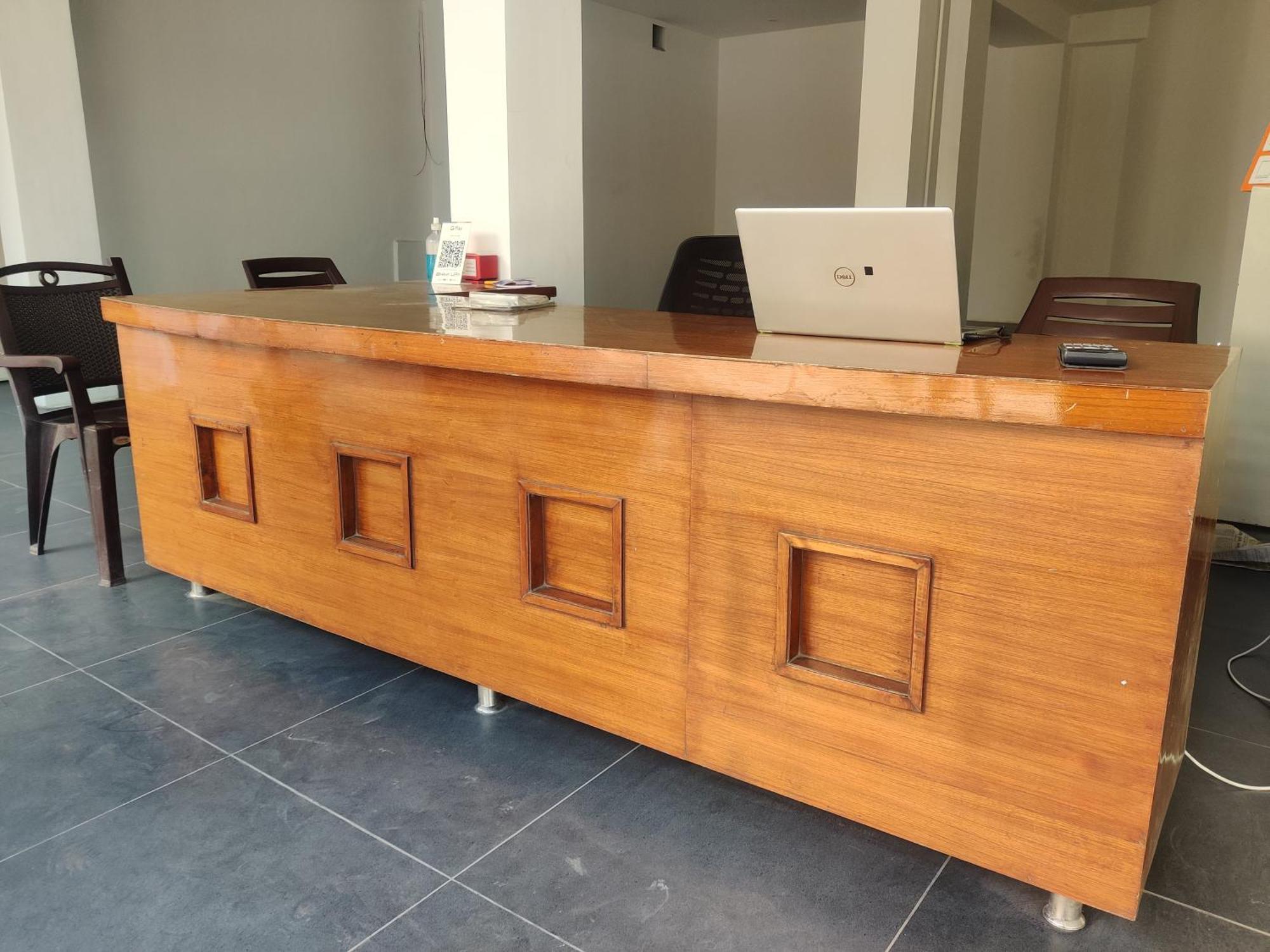 Hotel Hv Nāhan Zewnętrze zdjęcie