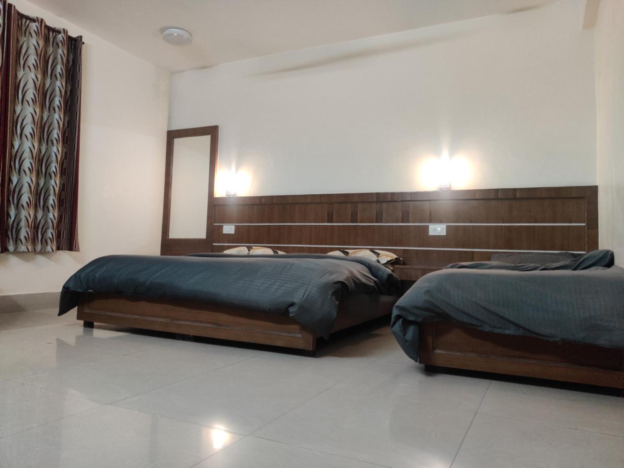 Hotel Hv Nāhan Pokój zdjęcie